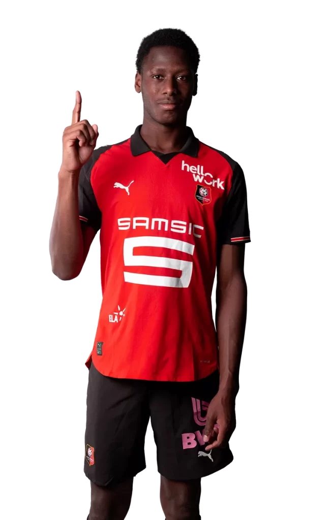 插图1–贾乌伊·西塞–雷恩足球俱乐部中文站点